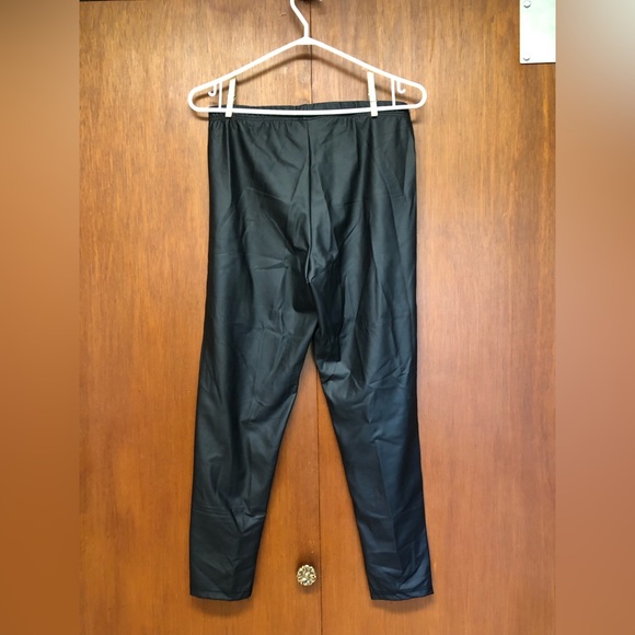 Leather Look Leggings - Picture 5 of 5